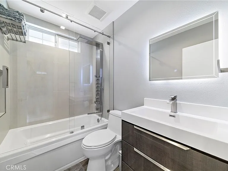 8711 Mossford Dr — Photo 11