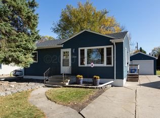 1518 14 1/2 St S, Fargo, ND 58103