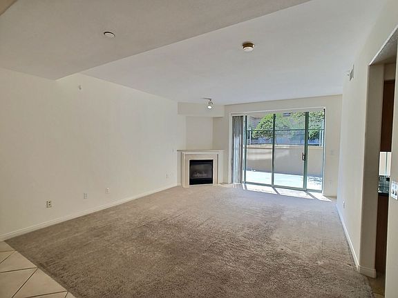 4th image of 144 S 3rd St Unit 155