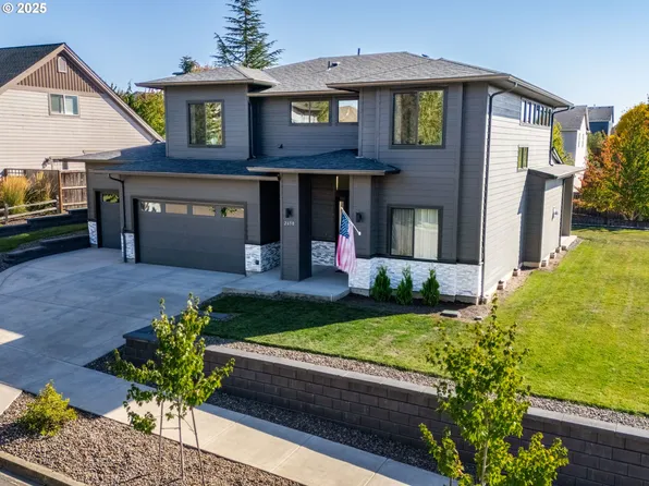 2650 NW Mount Ashland Dr, McMinnville, OR 97128