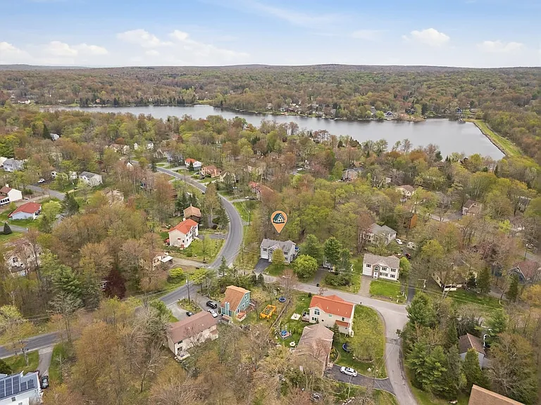 6000 Boardwalk Dr — Photo 33