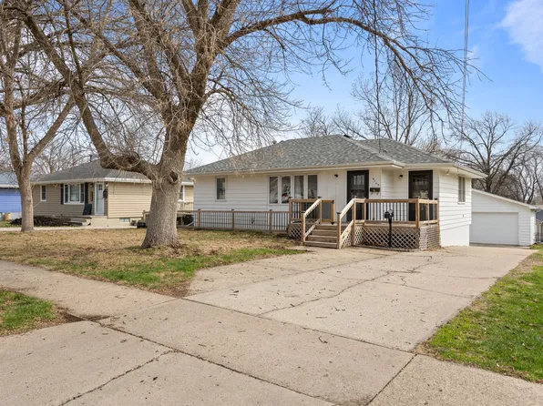 4103 54th St, Des Moines, IA 50310