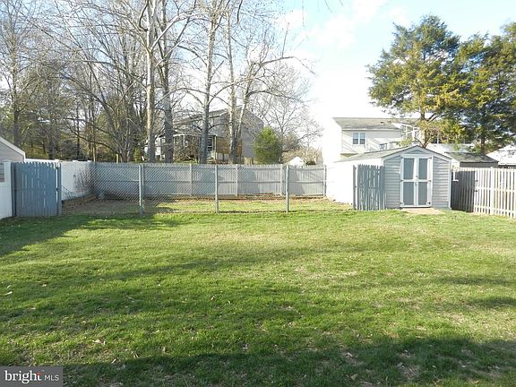 3rd image of 15316 Blueridge View Dr