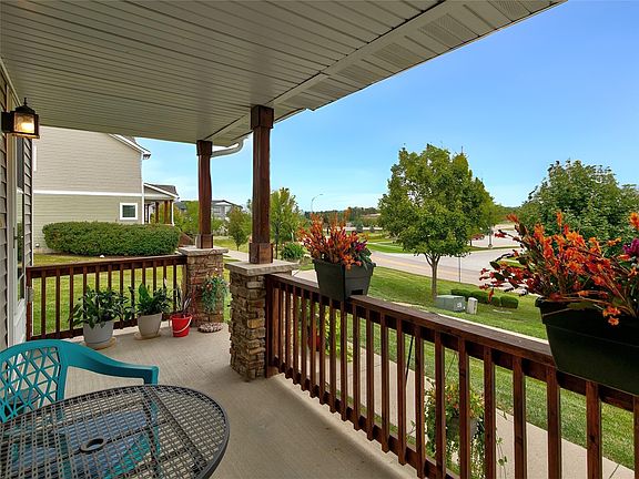 4th image of 9035 Coneflower Dr Unit 111