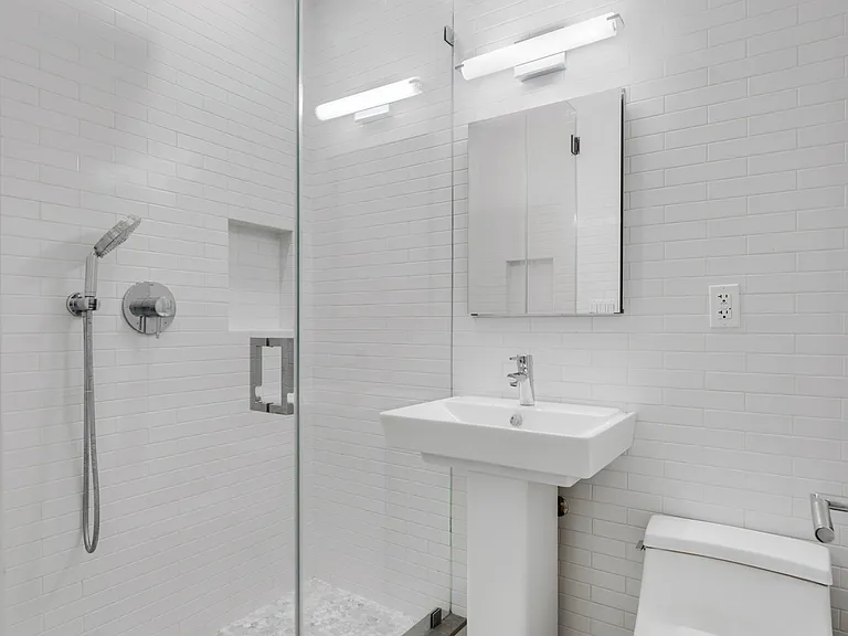 121 Madison Ave #5B — Photo 9