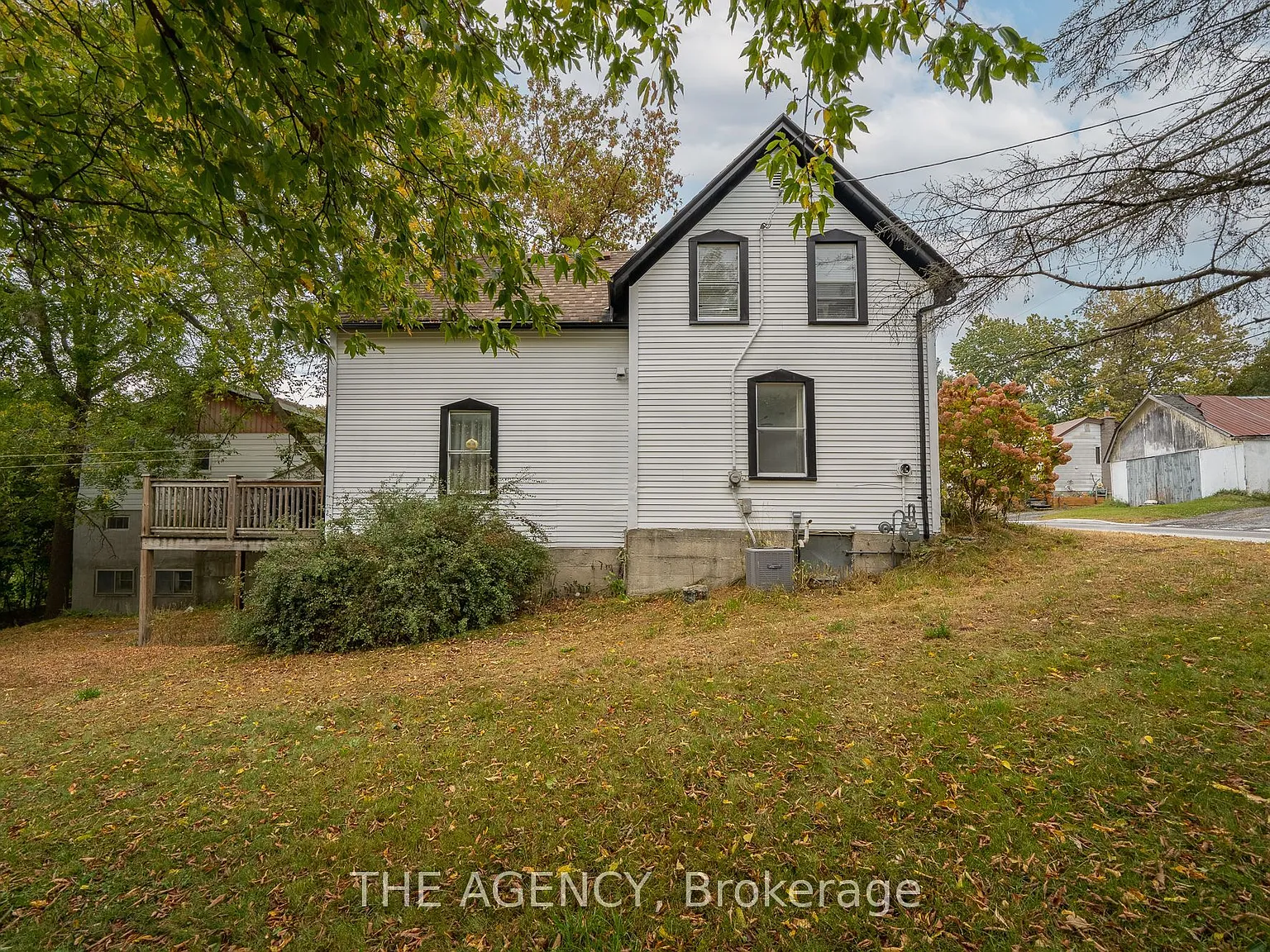 2 bed, $2,550 — Photo 2