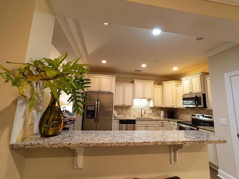 801 Mariners Cir — Photo 6