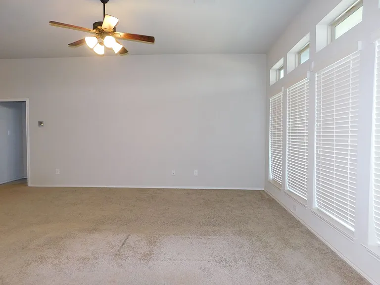 14507 Clydesdale Trl — Photo 11