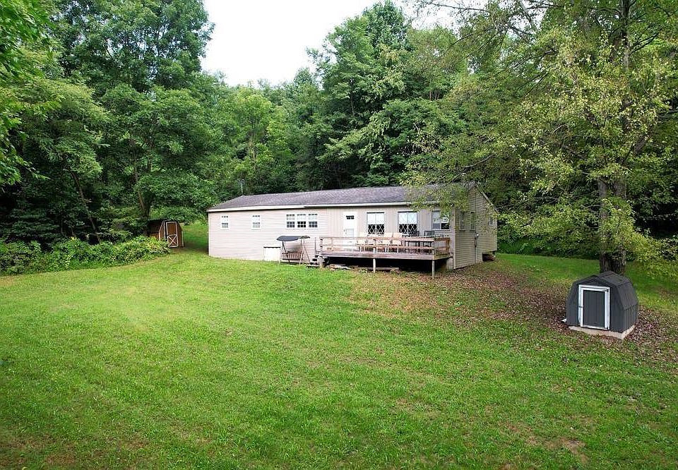 1st image of 608 Forest Rd