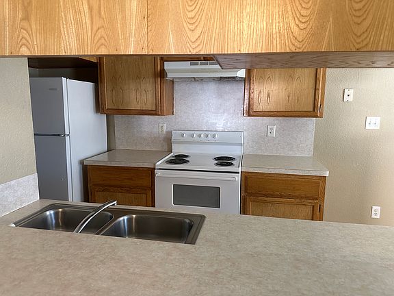 2nd image of 3408 Toledo Dr #3408B