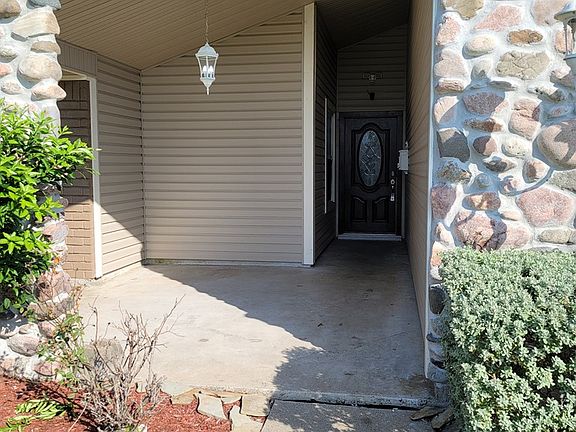 2nd image of 3154 Mariannwood Dr