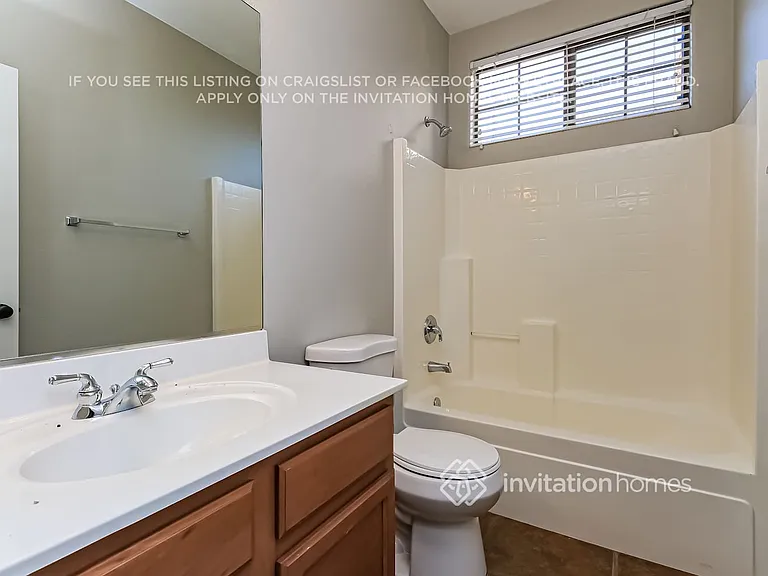 3425 E Vernon St — Photo 13