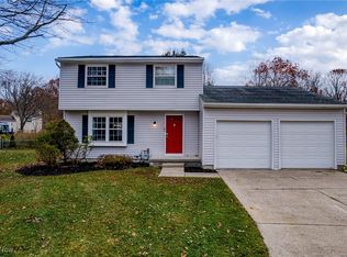 5112 Commanche Trl, Stow, OH 44224