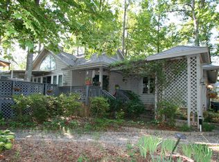 5520 Ralph Harper Ln, Lake Wylie, SC 29710