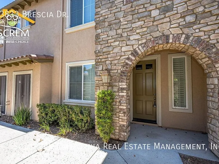 23833 Brescia Dr — Photo 2
