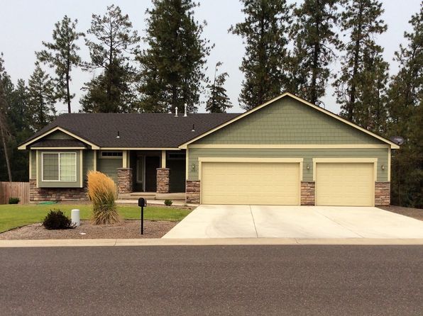 2823 E Clover Park Ave