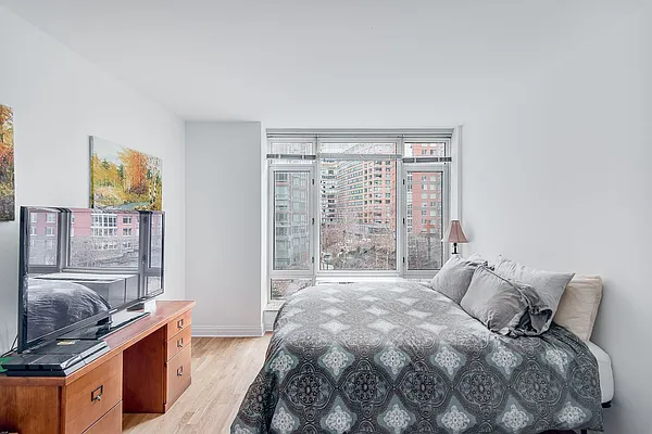 Rented by Loftey LLC | media 26