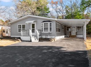 52 Torch Ln, Coventry, RI 02816