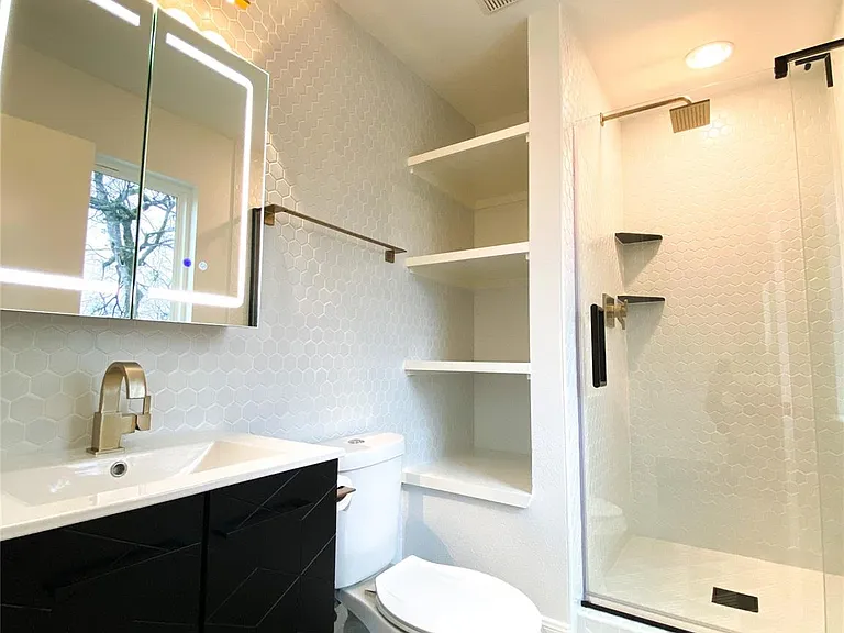 7208 Meador Ave #B — Photo 16