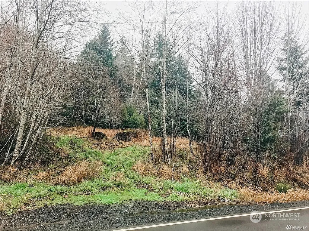 371 Monohon Landing Road photo 1