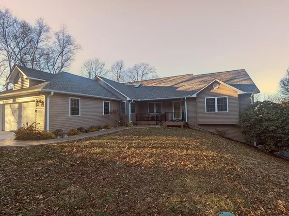 4295 Jae Valley Rd, Roanoke, VA 24014