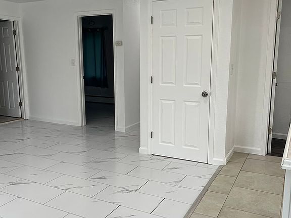 5th image of 308 Haines Ave