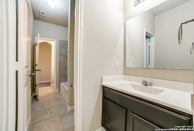 5034 Italica Rd — Photo 8