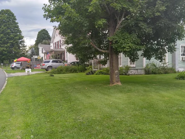 3 E High St, Salem, NY 12865