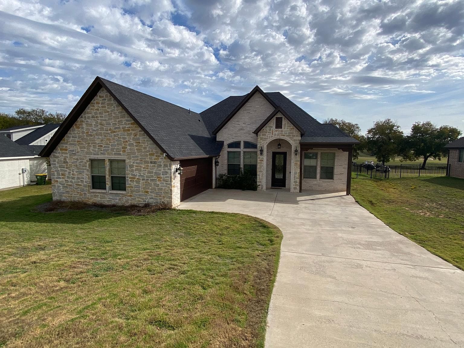 1627 Rockview Dr, Granbury, TX 76049 Zillow