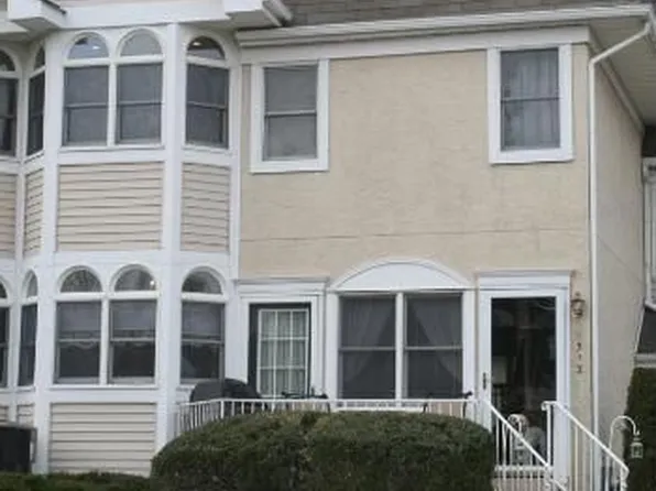 1513 Margaret Ct, Jamison, PA 18929