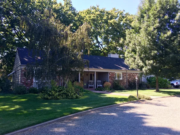 21880 Parkway Dr, Red Bluff, CA 96080