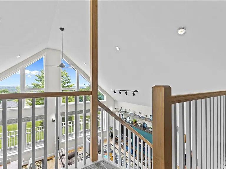 202 Abani Dr — Photo 29