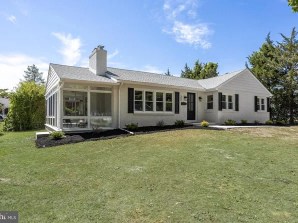22 Haines Ave, Medford, NJ 08055