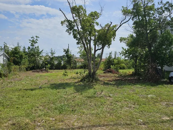 2620 Cedar Ln, Panama City, FL 32405