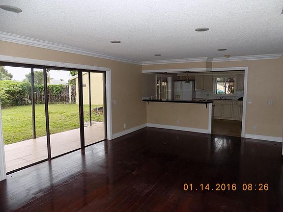 4th image of 5785 Strawberry Lakes Cir