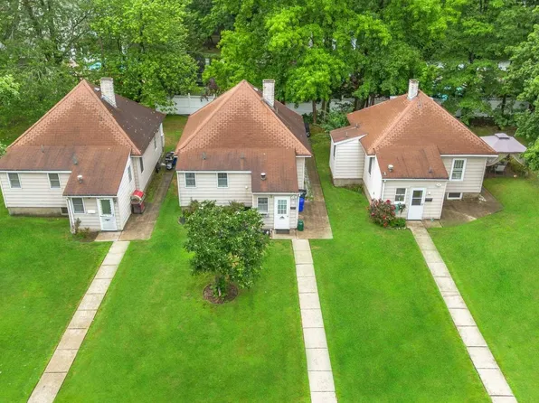 1-3 Cottage Ln, Little Falls, NJ 07424