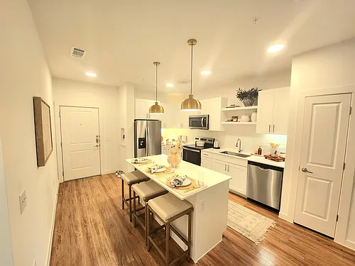 Decker Ln Photo 1