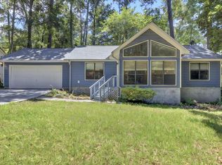 1646 Folkstone Rd, Tallahassee, FL 32312