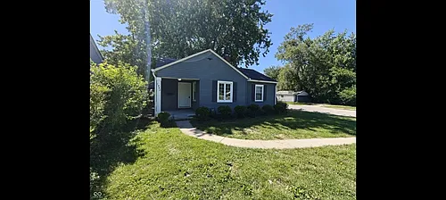1942 N Emerson Ave Photo 1