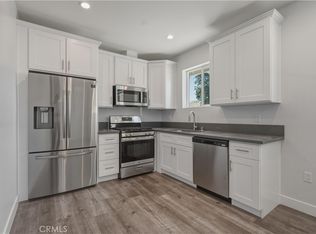 19835 Blythe St, Winnetka, CA 91306