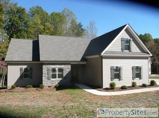 1480 Curry Rd, Kernersville, NC 27284