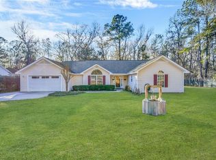 4 Ardmore Ave, Beaufort, SC 29907
