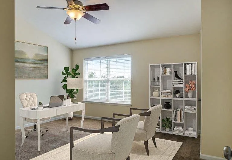 Emerald Pointe Townhomes — Photo 7