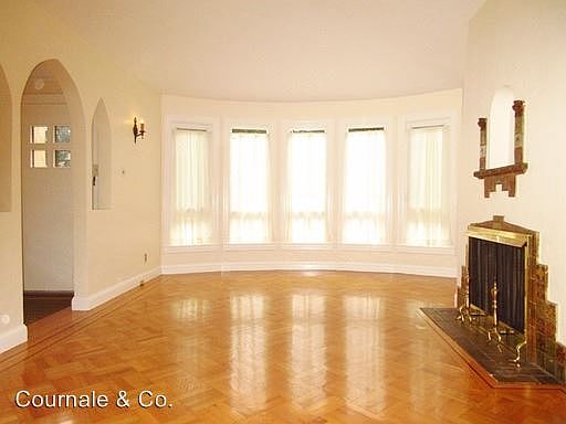1st image of 383 Lowell St