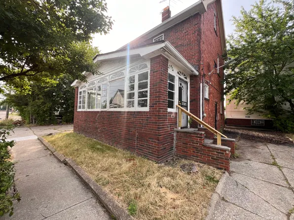 16608 Westfield Ave, Cleveland, OH 44110