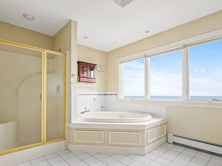 42 Oak Bluff Cir — Photo 24