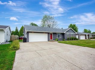 2552 Lance St, Green Bay, WI 54313