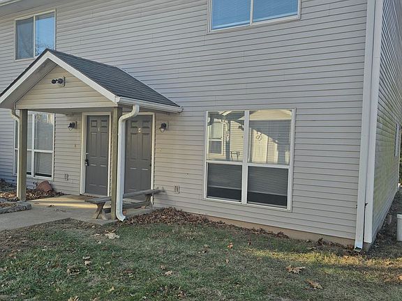 2nd image of 4235 Sunset Dr APT 4