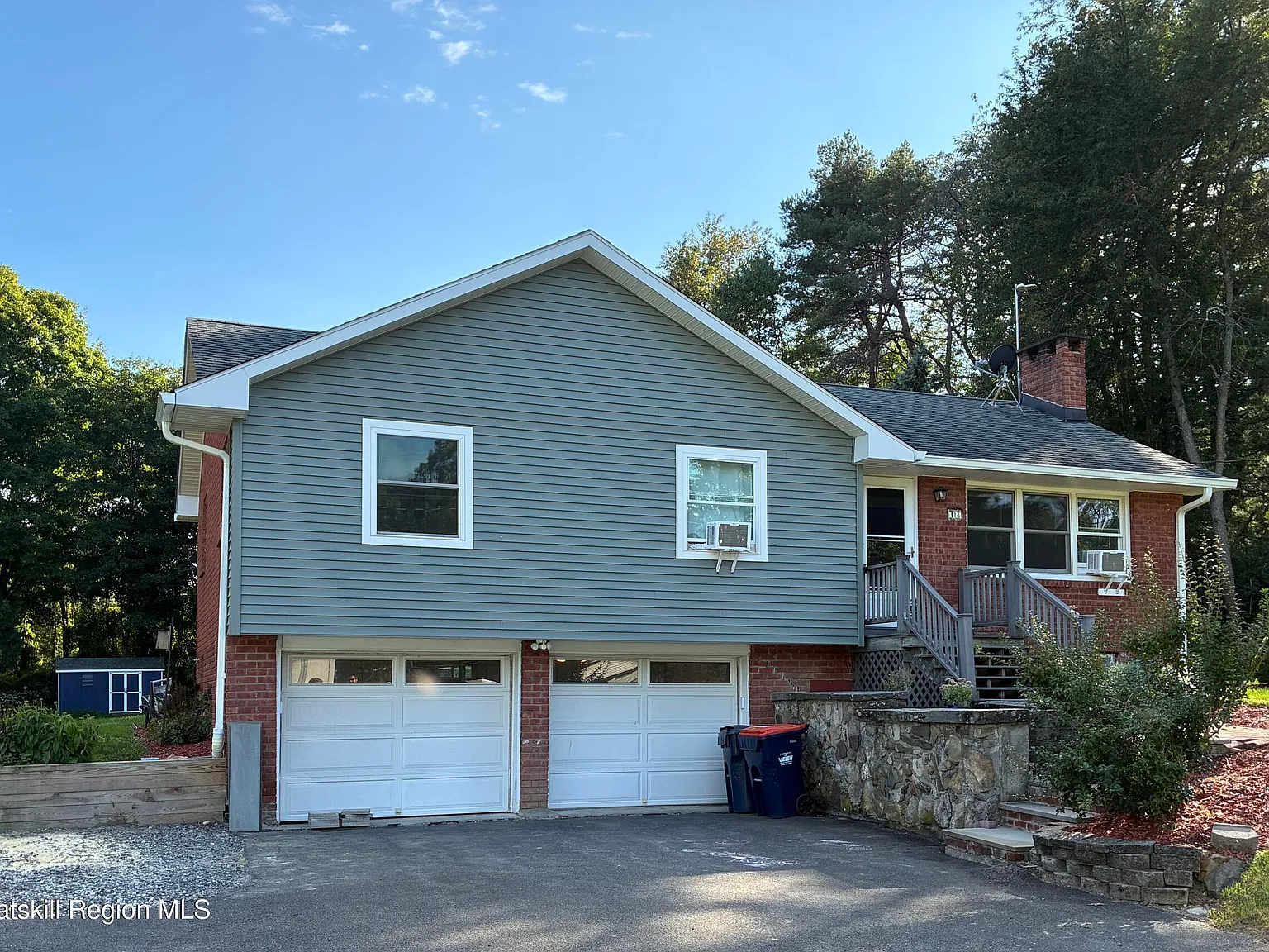 3 bed, 2.0 bath, 1652 sqft, $3,000 — Photo 3