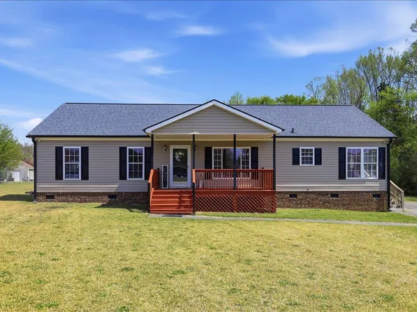 3909 La Varra Dr, Clayton, NC 27520